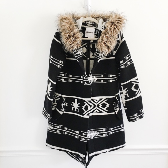 Bb Dakota Tribal Aztec Print Fur Coat 